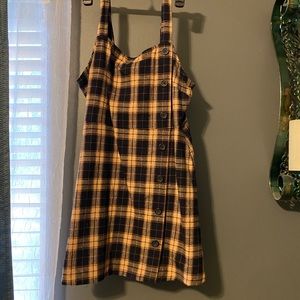 Short dress